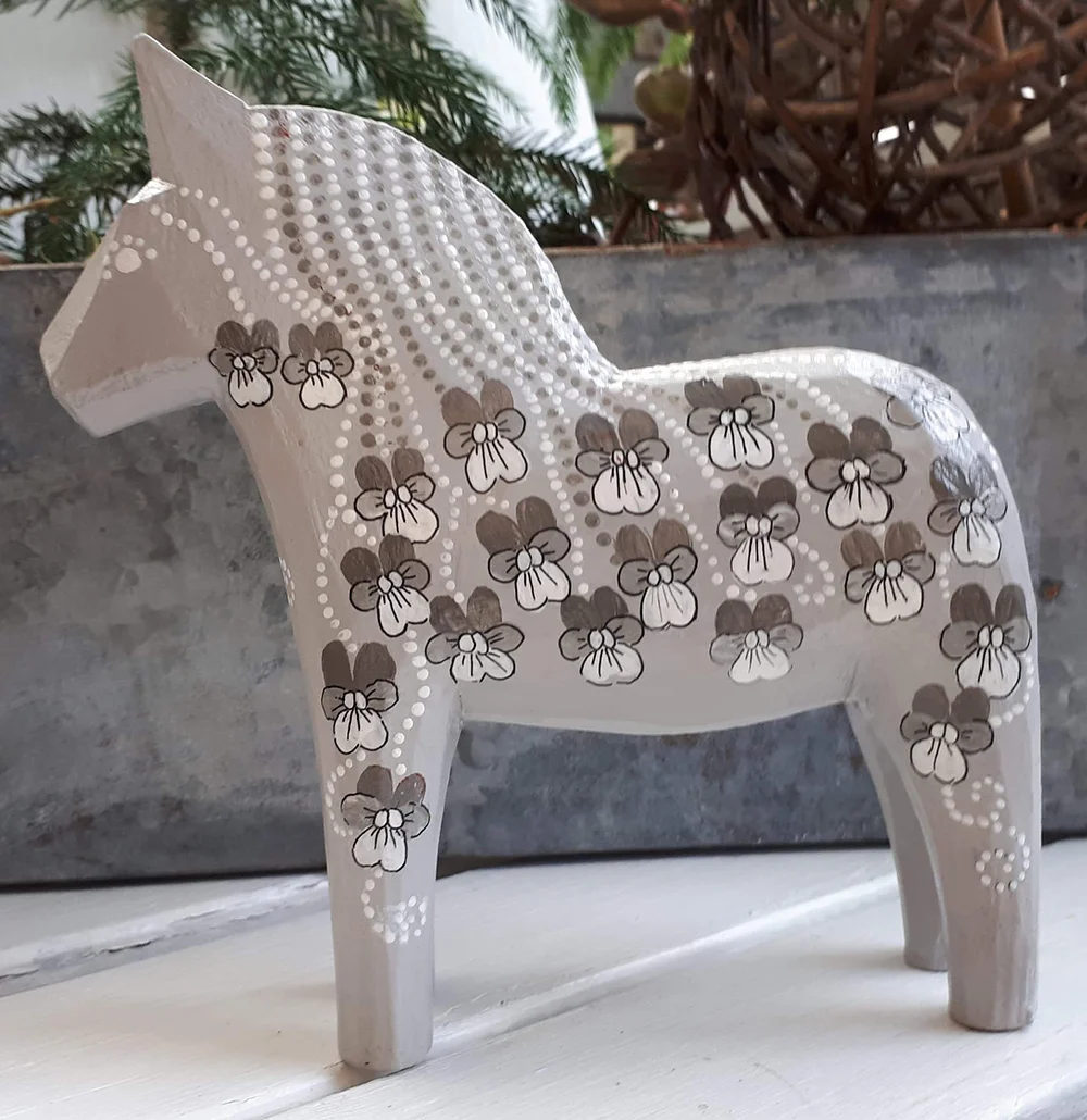 Ludvikahäst - Ljusgrå